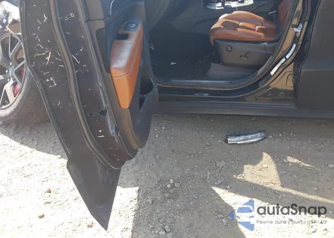 2014 Jeep Grand Cherokee Srt8 z USA, uszkodzony, nr VIN 1C4RJFDJ1EC177589